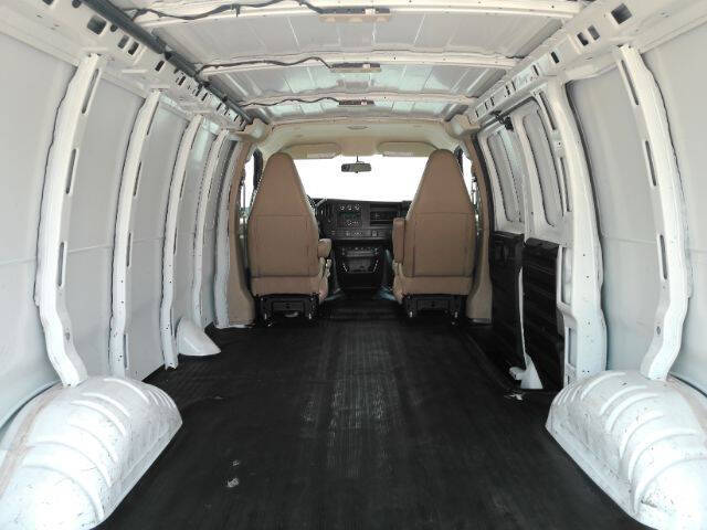 2020 Chevrolet Express 2500