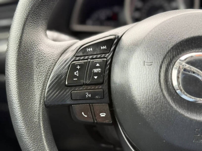 2016 Mazda MAZDA3 i Sport
