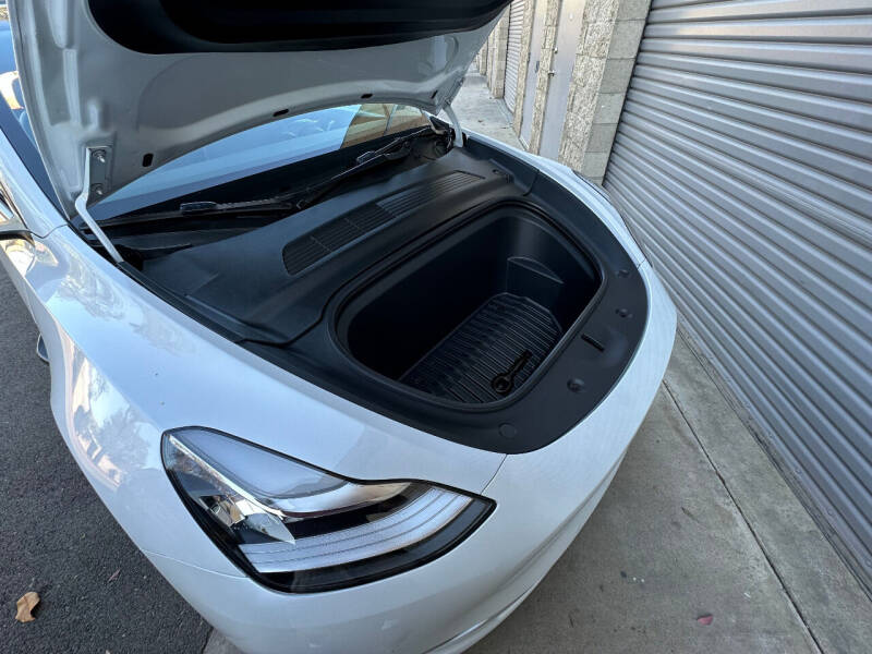 2021 Tesla Model Y Long Range photo 63