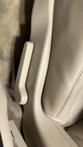 2013 Cadillac Escalade Luxury