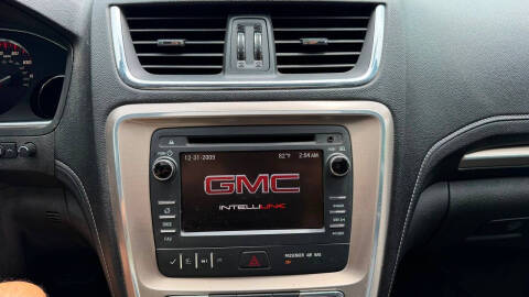 2013 GMC Acadia Denali