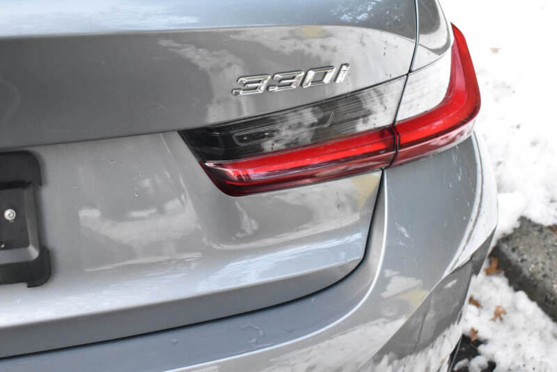 2024 BMW 3 Series 330i xDrive