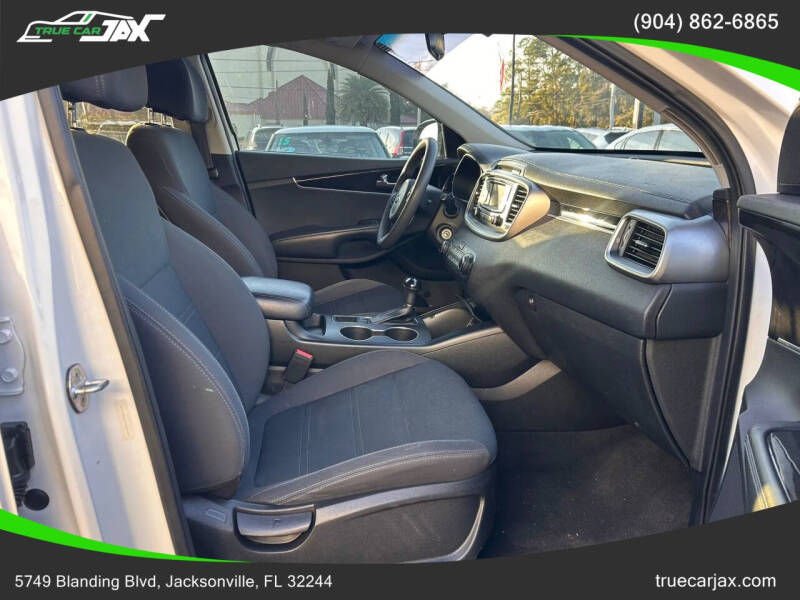 2017 Kia Sorento LX V6