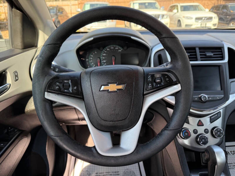 2020 Chevrolet Sonic LT