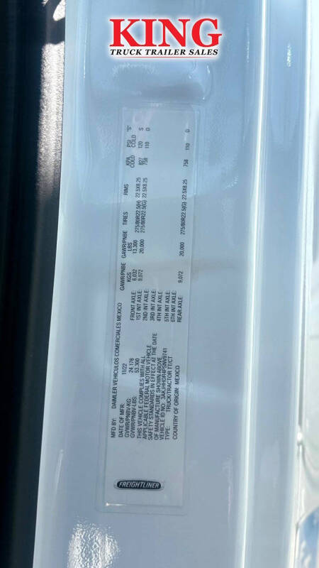 2023 Freightliner Cascadia