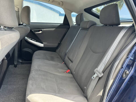 2014 Toyota Prius Three