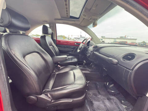 2006 Volkswagen New Beetle 2.5