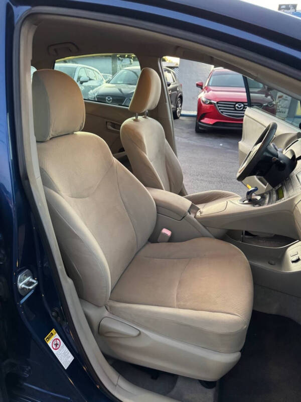 2011 Toyota Prius One