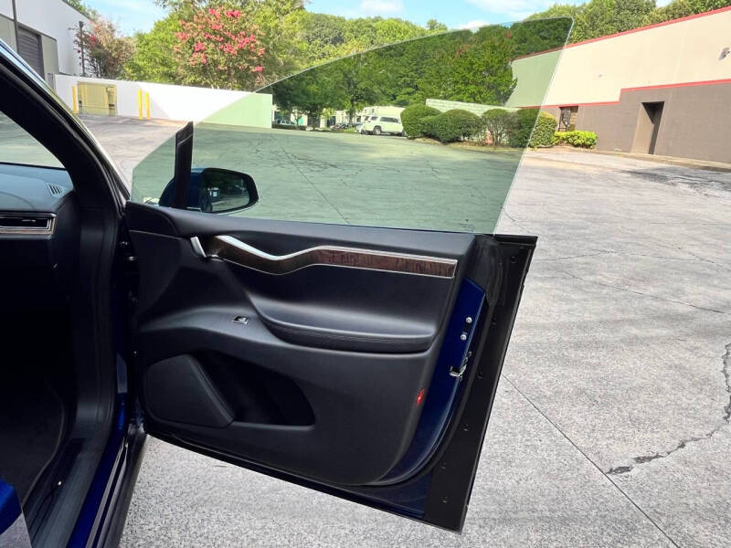 2018 Tesla Model X 75D