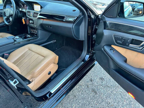 2010 Mercedes-Benz E-Class