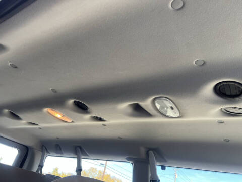 2009 Ford E-Series E-350 SD XLT