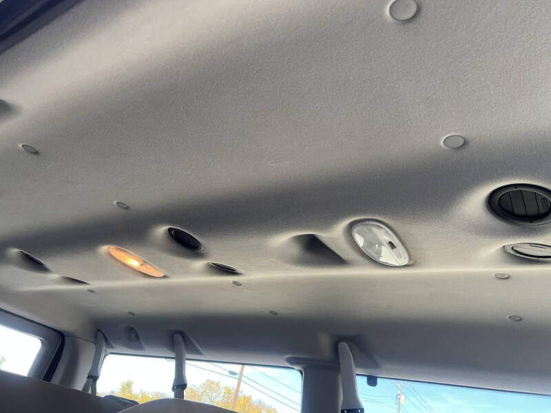 2009 Ford E-Series E-350 SD XLT