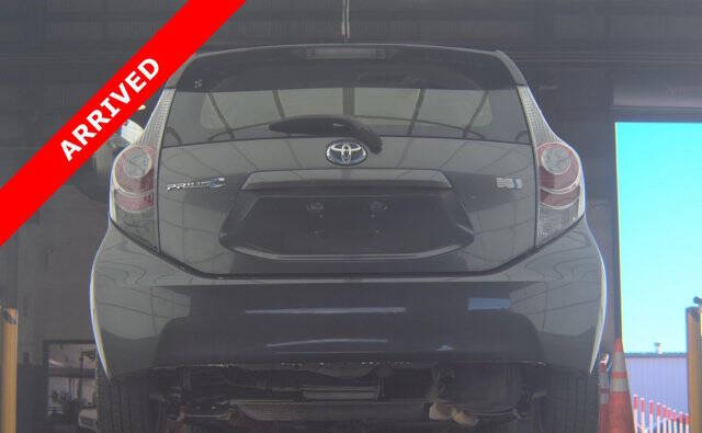 2014 Toyota Prius c Two