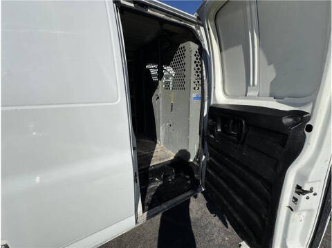 2003 GMC Savana 2500