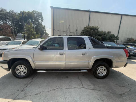 2005 Chevrolet Avalanche