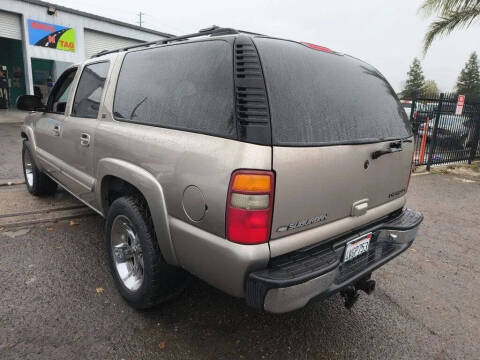 2002 Chevrolet Suburban