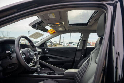 2024 Hyundai Elantra Limited