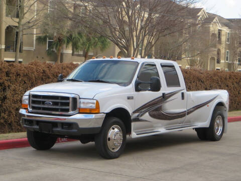 2000 Ford F-550 Super Duty for sale at RBP Automotive Inc. in Houston TX