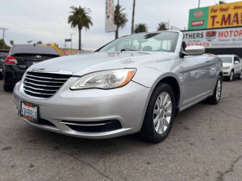 2012 Chrysler 200 Touring