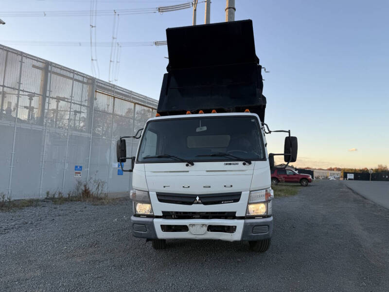 2012 Mitsubishi Fuso FE180