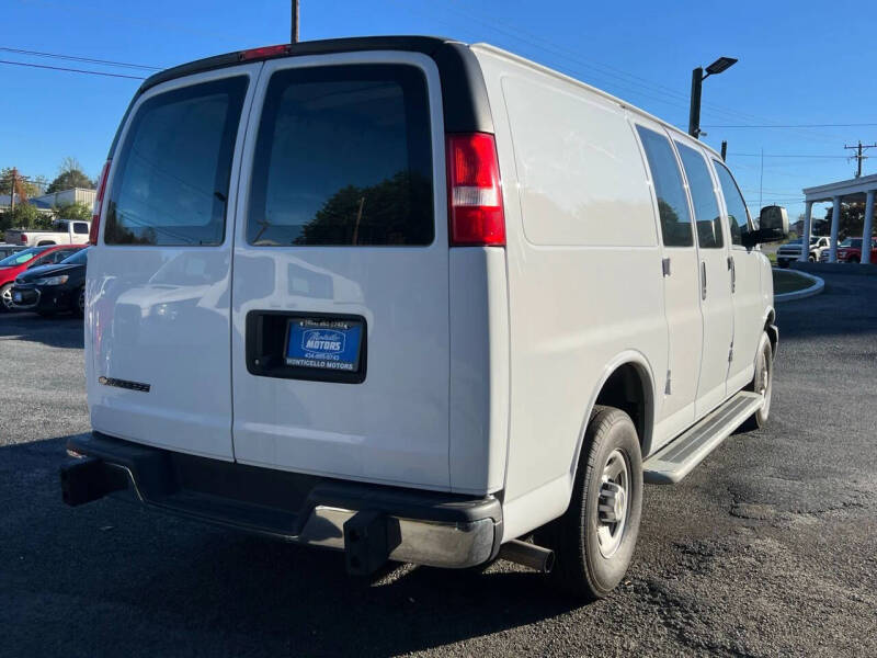 2024 Chevrolet Express 2500