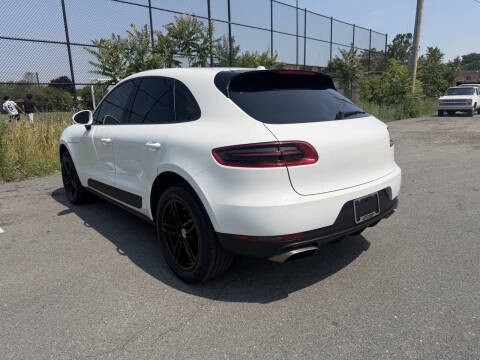 2018 Porsche Macan