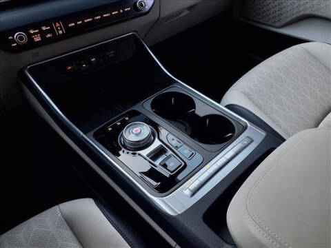 2025 Kia Carnival Hybrid EX