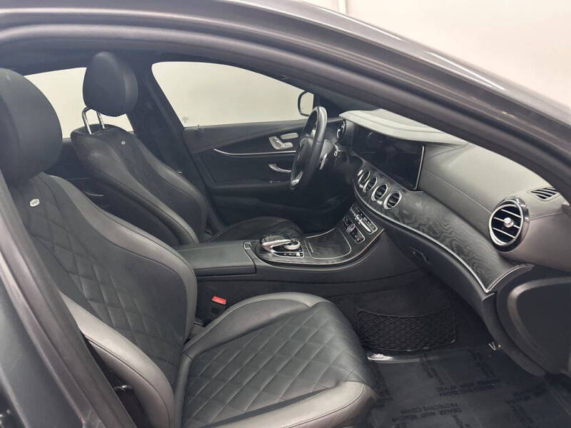 2018 Mercedes-Benz E-Class E 300