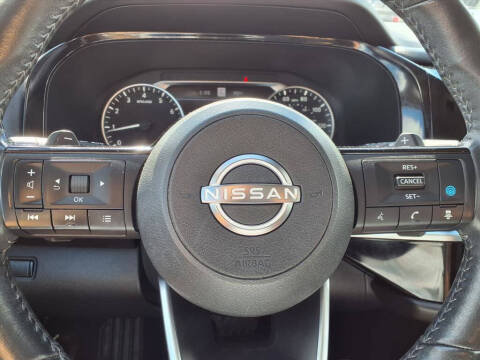 2022 Nissan Pathfinder SL