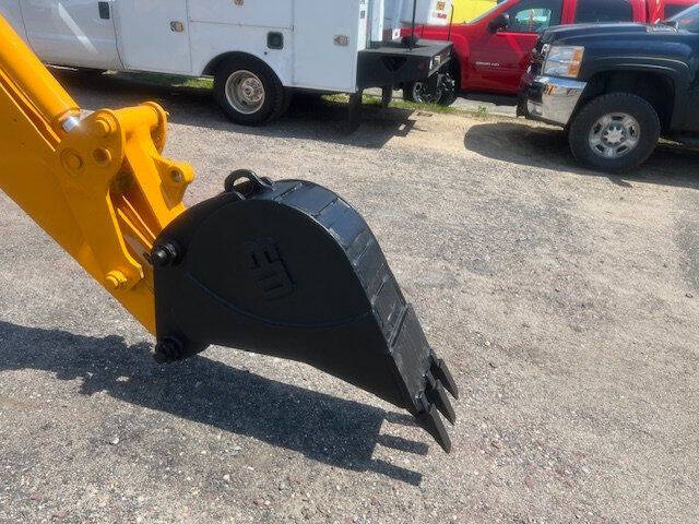 2015 Freightliner M2 106