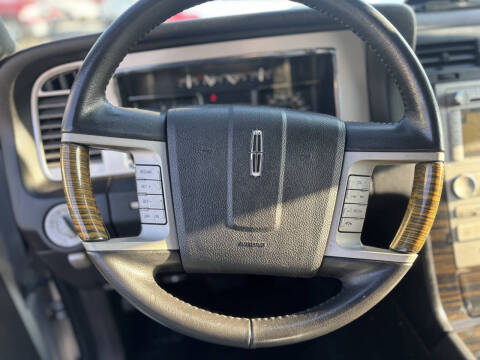 2010 Lincoln Navigator L