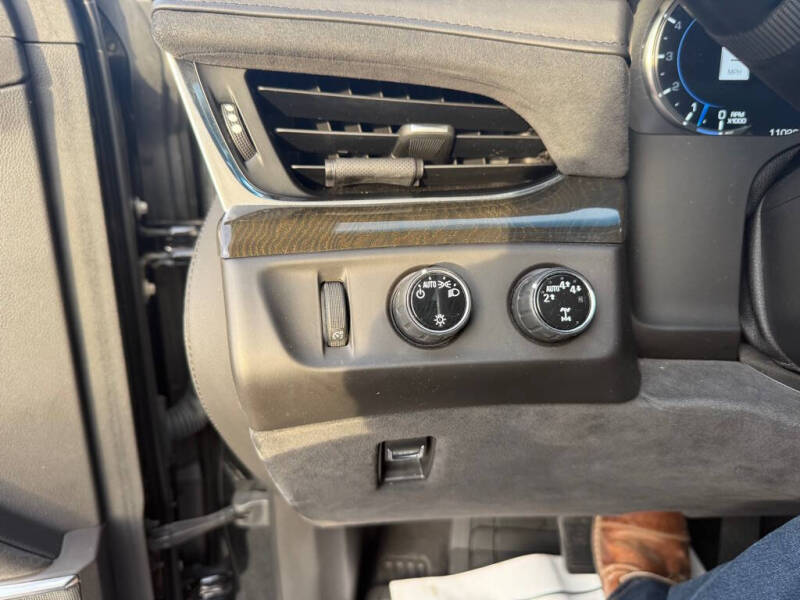 2017 Cadillac Escalade Platinum