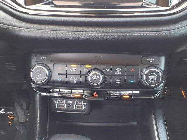 2022 Dodge Durango SXT