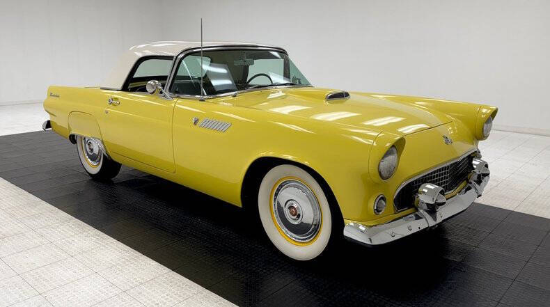 1955 Ford Thunderbird