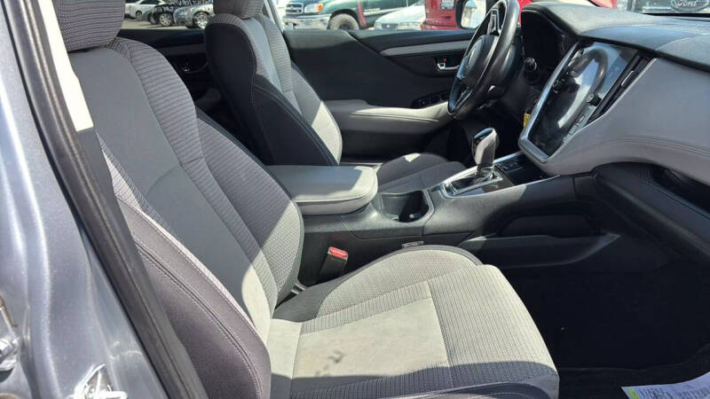 2023 Subaru Outback Premium