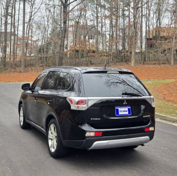 2015 Mitsubishi Outlander SE