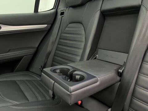 2022 Alfa Romeo Stelvio Veloce