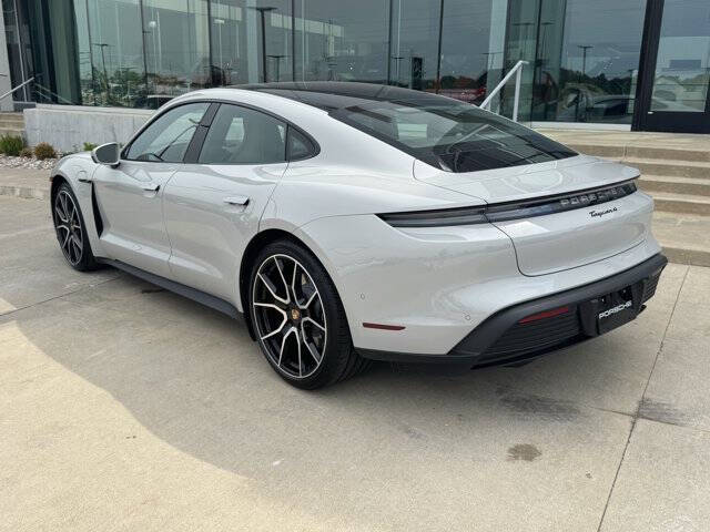 2025 Porsche Taycan 4