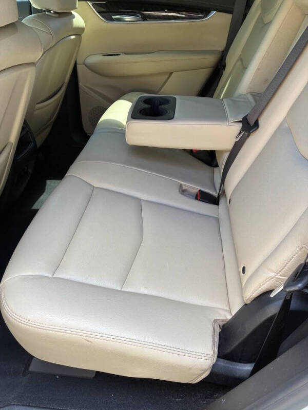 2017 Cadillac XT5