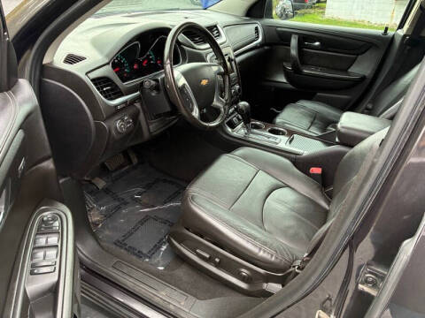 2017 Chevrolet Traverse LT