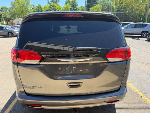 2017 Chrysler Pacifica Touring