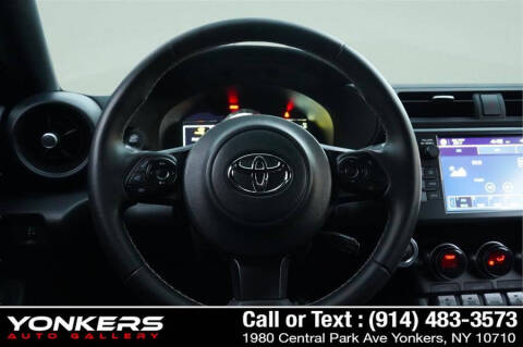 2023 Toyota GR86 Premium