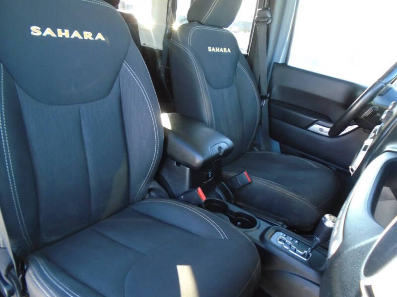 2015 Jeep Wrangler Unlimited Sahara