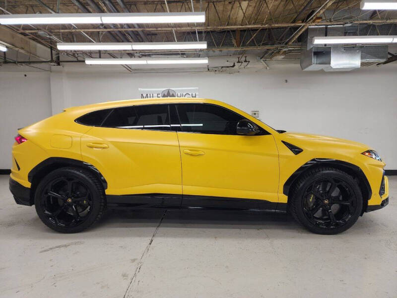 2019 Lamborghini Urus