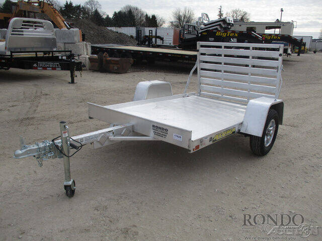 2023 Aluma Aluminum Single Axle Utility 6 for sale at Rondo Truck & Trailer in Sycamore IL