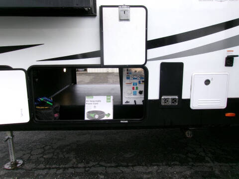 2021 Grand Design RV Reflection 303rls