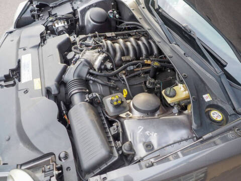 2003 Ford Thunderbird