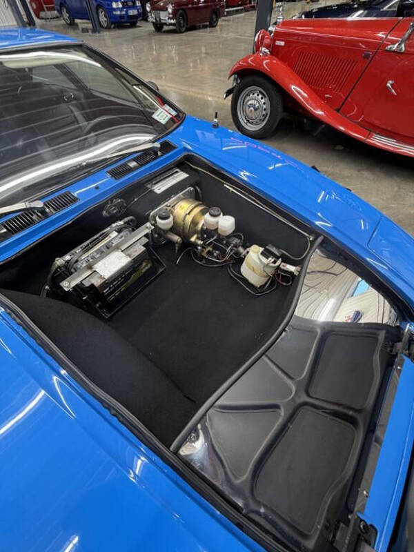 1974 De Tomaso Pantera