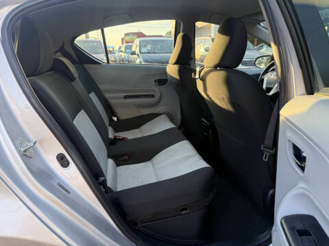 2012 Toyota Prius c One