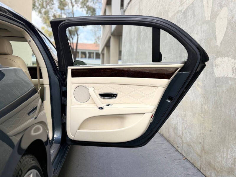 2016 Bentley Flying Spur V8